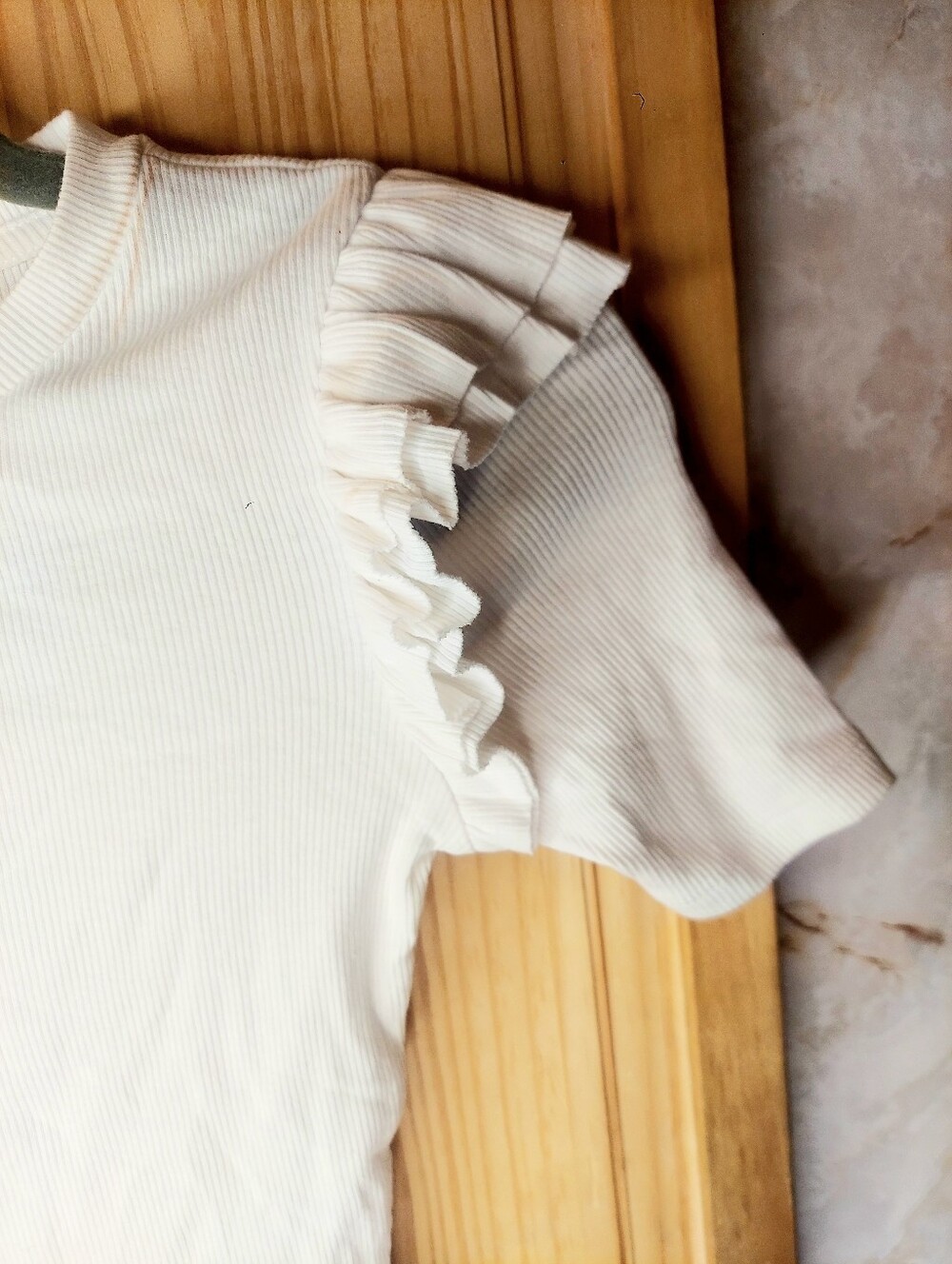 Zara Ruffle Ribbed Bodysuit - Picture 6 of 12